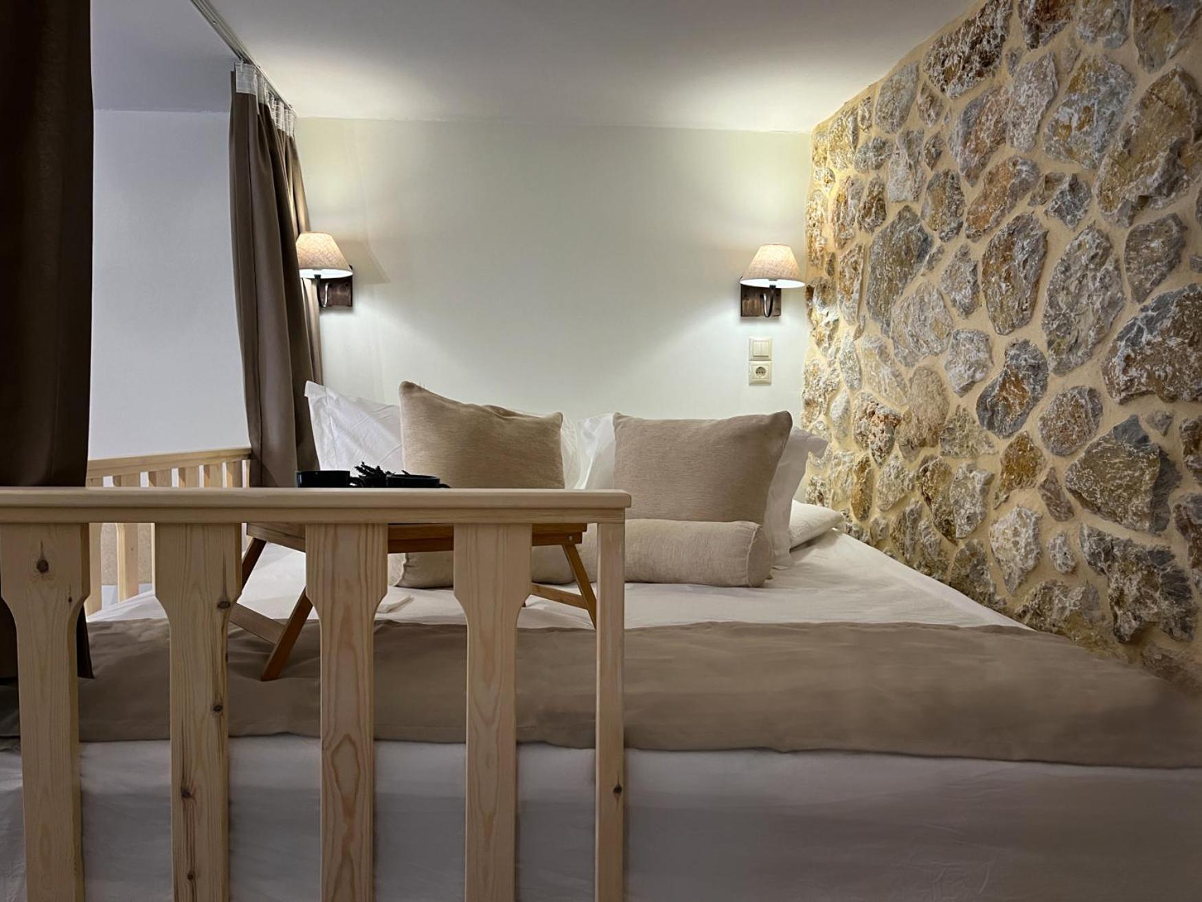 Stonehousekefalos Buitenkant foto